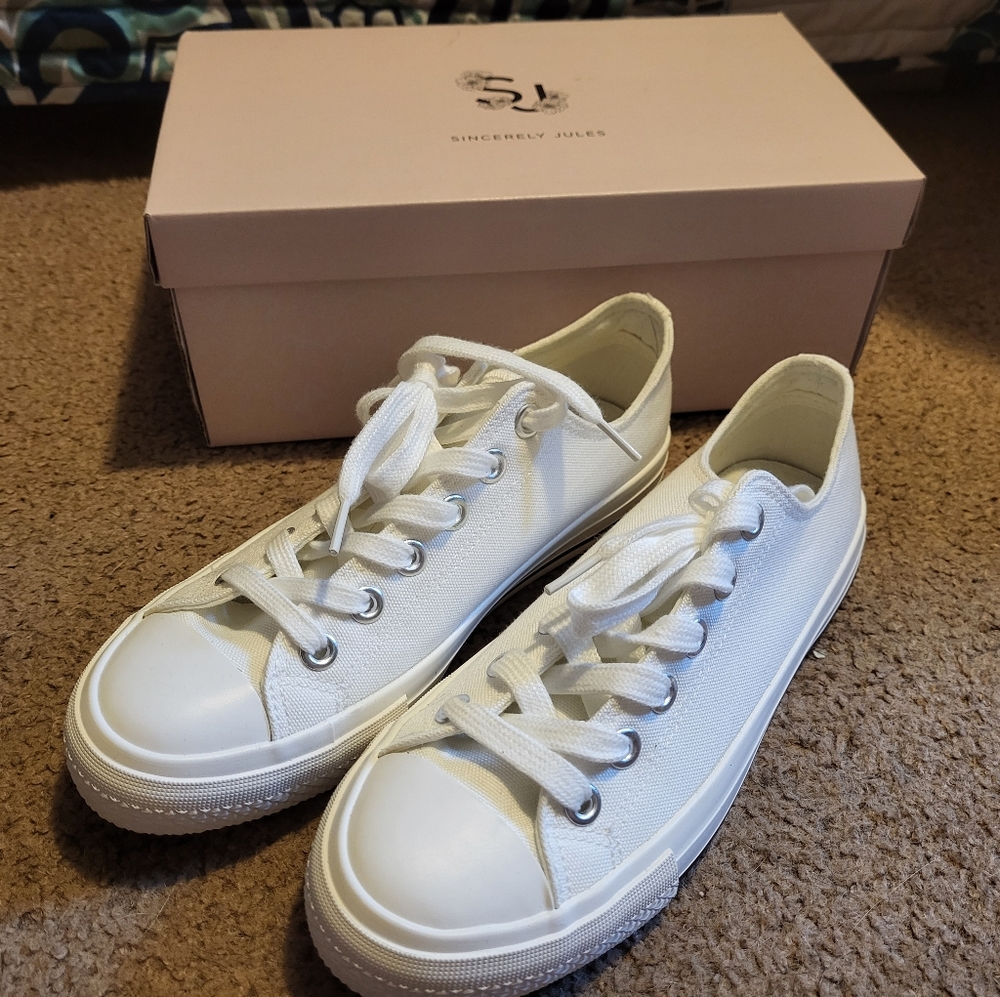 Sincerely Jules White Low Top Sneakers